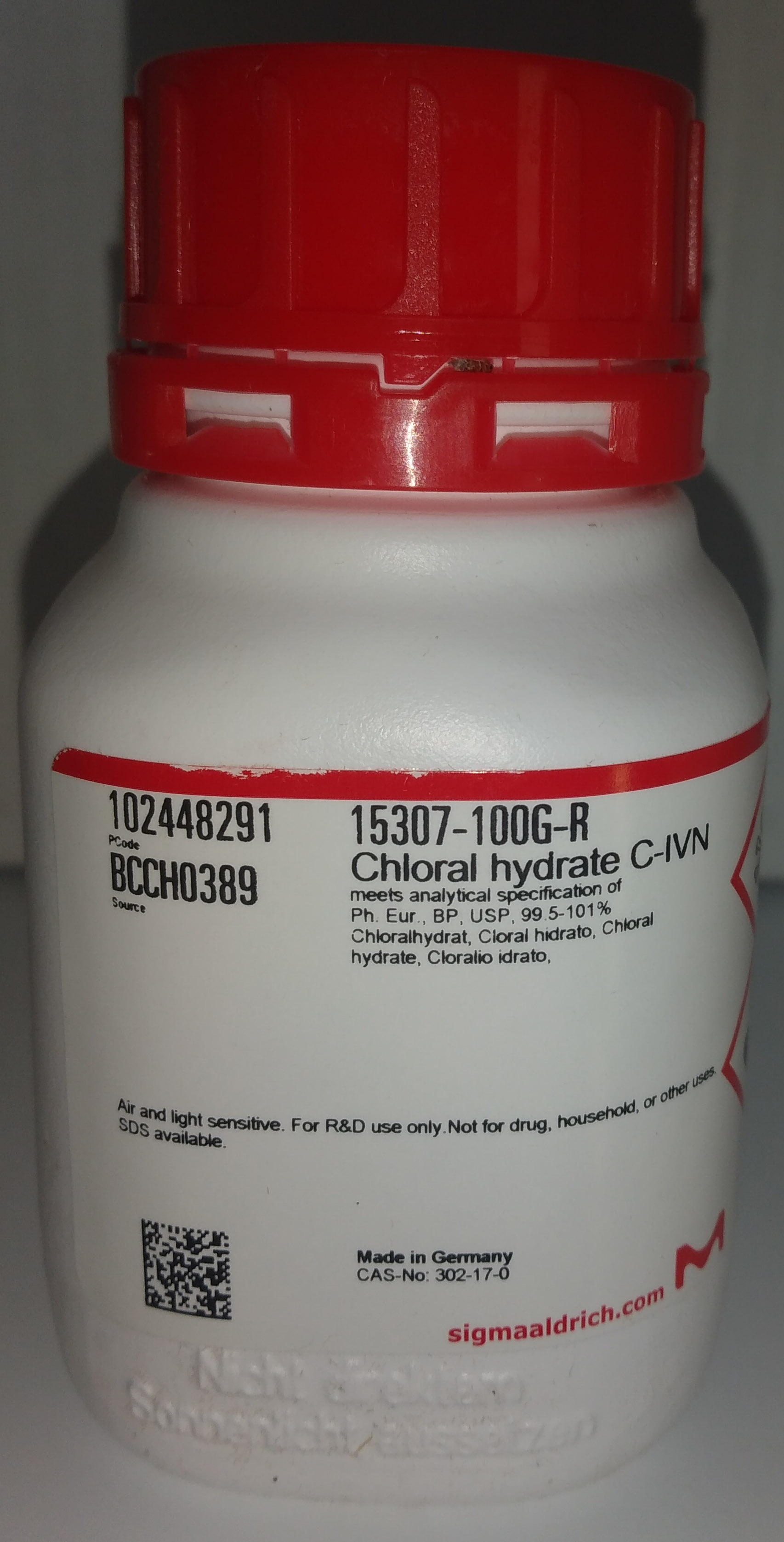 Chloral hydrate F/100g